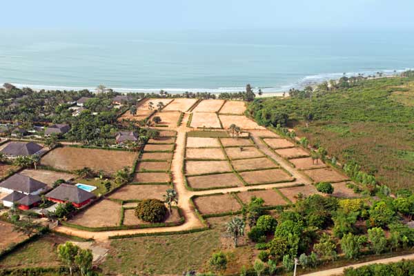 vue des terrains projet de construction de maison et villa baie de Boucotte proche de Cap Skirring Casamance Sénégal